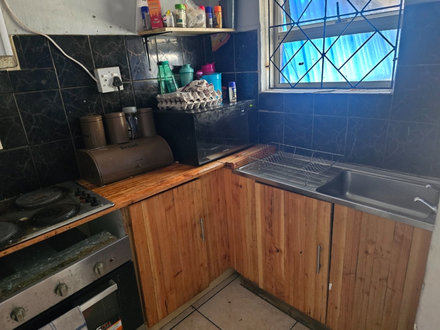 3 Bedroom Property for Sale in Lentegeur Western Cape